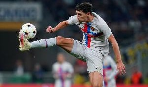 体育赛事-每体：滕森未来取决于这两个月的表现，巴萨目标避免球员自由离队