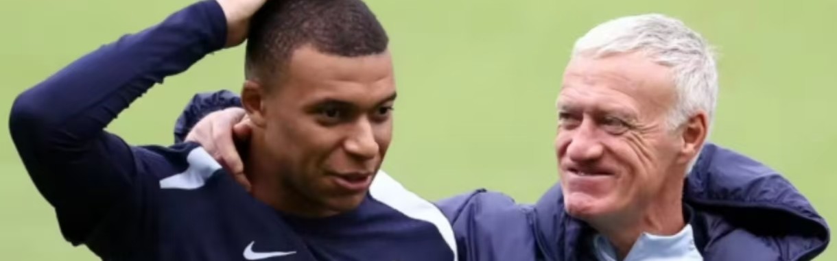 乐鱼体育-姆巴佩和德尚回应队内紧张关系的传闻：团队生活非常和谐