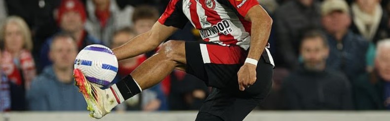 邮报：热刺要和曼联争夺姆贝乌莫，弗兰克成接替澳波热门人选